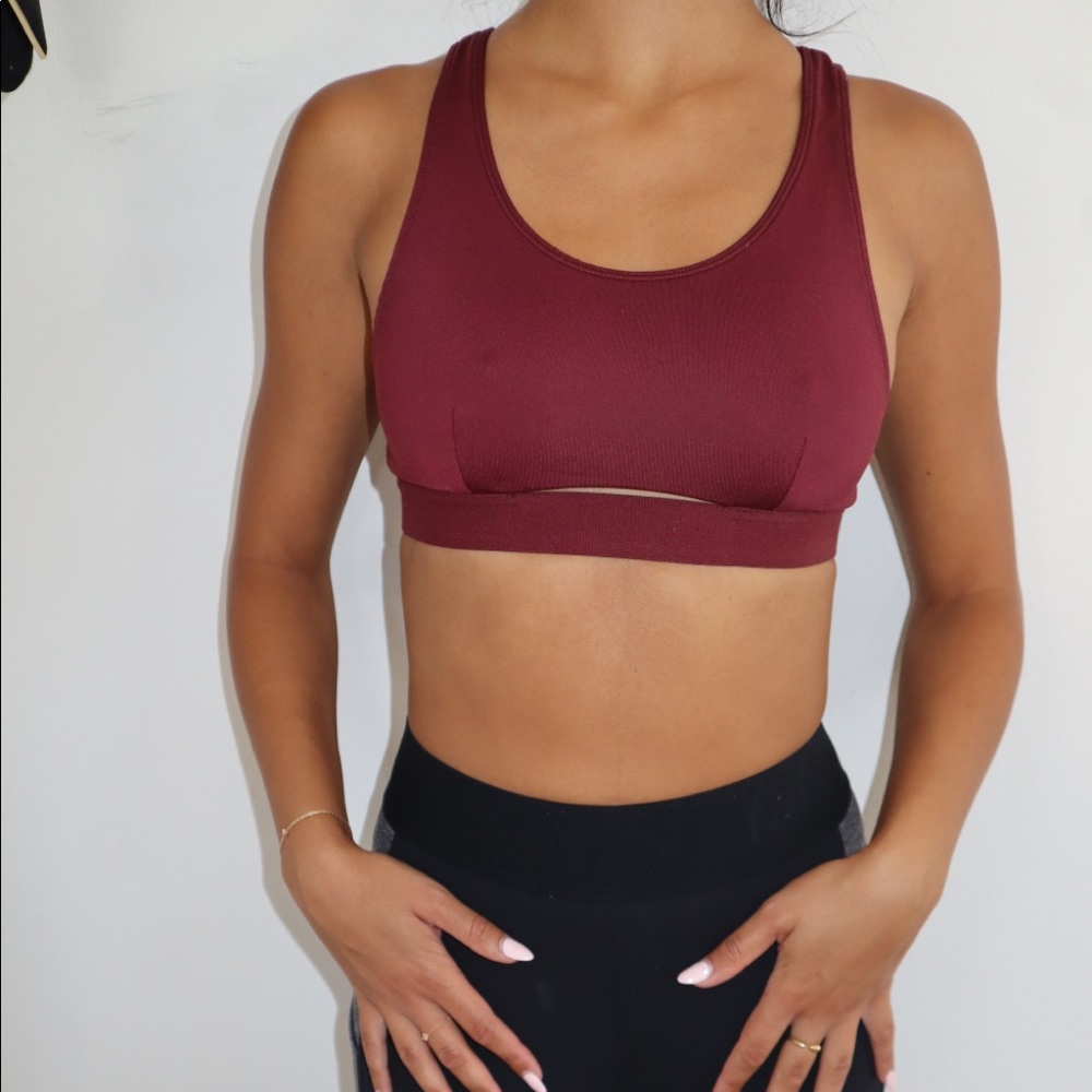 Alo Yoga Sports Bra